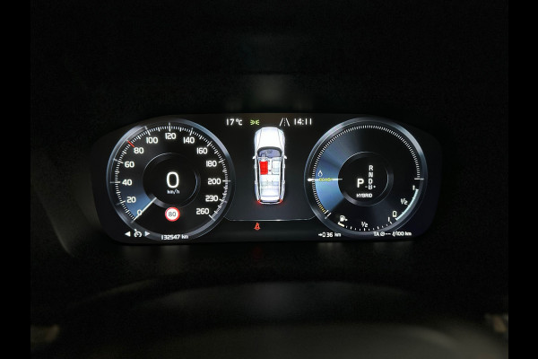 Volvo V60 2.0 T6 Recharge AWD R-Design | Elektr. trekhaak | Pano | 360° Camera |Massage | Stoelventilatie | CarPlay | Adaptive LED