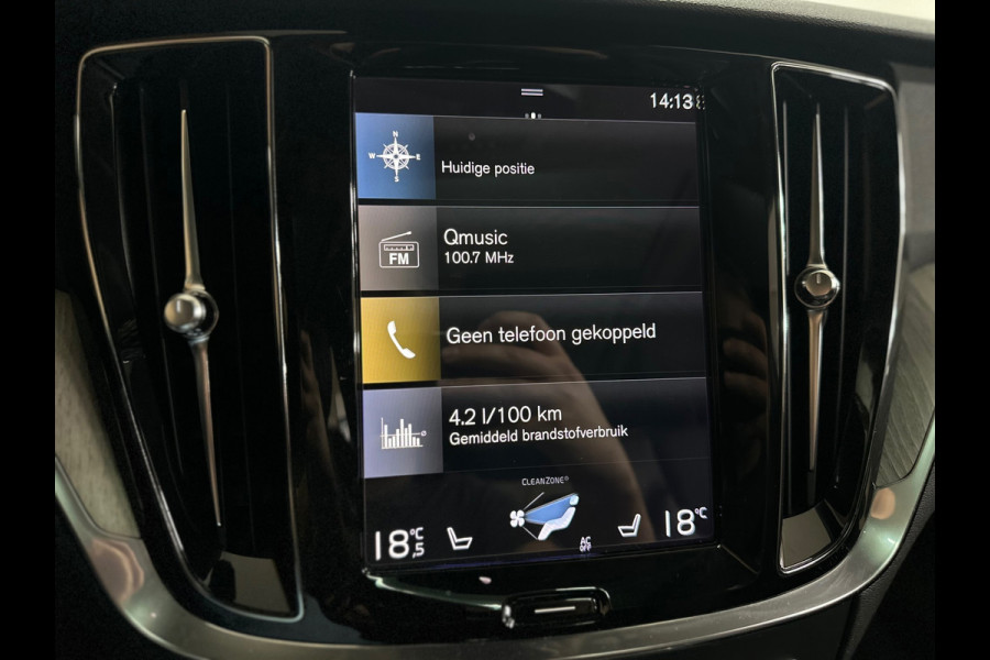Volvo V60 2.0 T6 Recharge AWD R-Design | Elektr. trekhaak | Pano | 360° Camera |Massage | Stoelventilatie | CarPlay | Adaptive LED