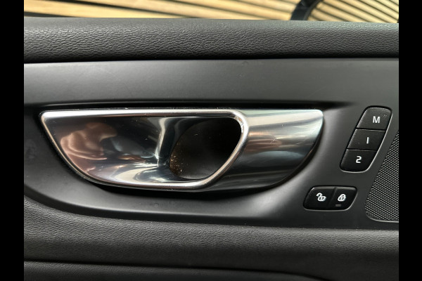Volvo V60 2.0 T6 Recharge AWD R-Design | Elektr. trekhaak | Pano | 360° Camera |Massage | Stoelventilatie | CarPlay | Adaptive LED