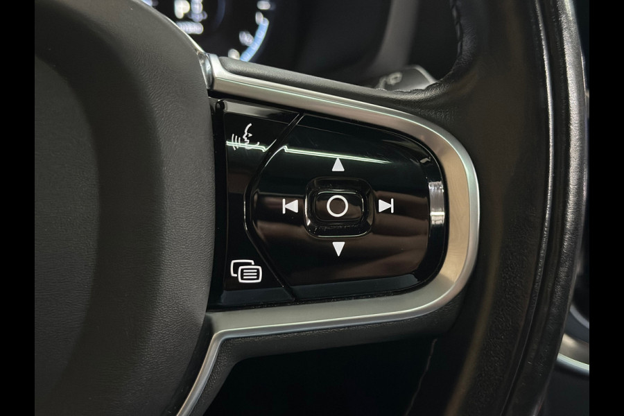 Volvo V60 2.0 T6 Recharge AWD R-Design | Elektr. trekhaak | Pano | 360° Camera |Massage | Stoelventilatie | CarPlay | Adaptive LED