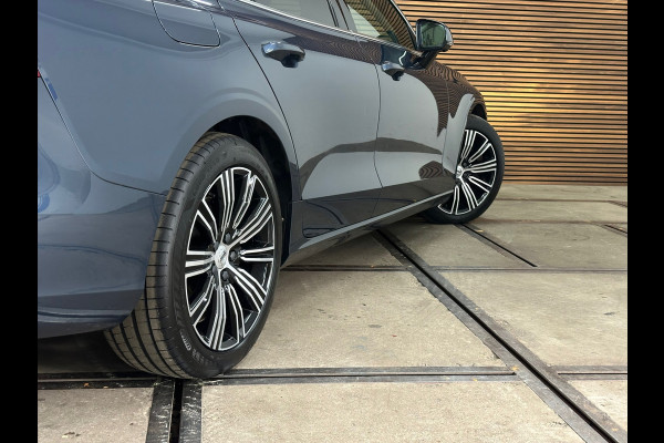 Volvo V60 2.0 T6 Recharge AWD R-Design | Elektr. trekhaak | Pano | 360° Camera |Massage | Stoelventilatie | CarPlay | Adaptive LED