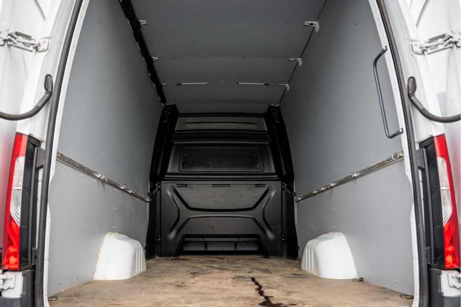 Mercedes-Benz Sprinter 315 CDI L3H2 | Automaat | DC 5-Zits | Camera | Cruise | Mbux | Climatronic