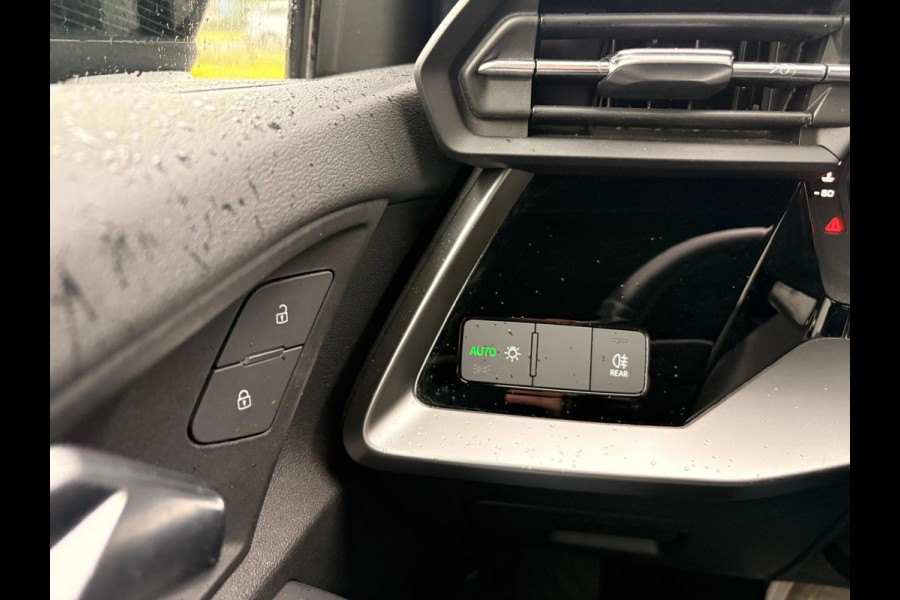 Audi A3 Sportback 35 TFSI S edition S-Line | Dealer onderH | Add cruise | Carplay | Dig Dash | StoelverW | Lane Ass | Etc