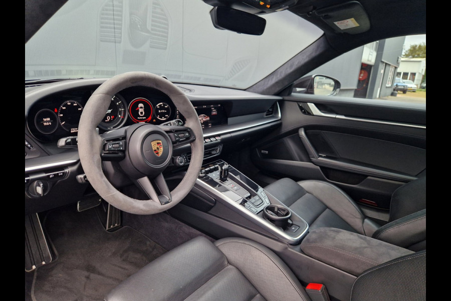 Porsche 911 992 3.0 Carrera 4S 450PK /Org NL/PCCB keramisch!