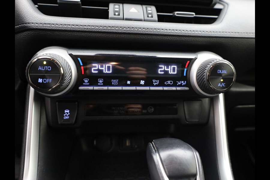 Toyota RAV4 2.5 Hybrid Dynamic | NL Auto | Camera | PDC | Trekhaak | Apple \ Android | Bearlock | Prijs Rijklaar!!
