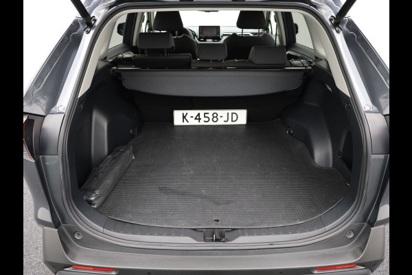 Toyota RAV4 2.5 Hybrid Dynamic | NL Auto | Camera | PDC | Trekhaak | Apple \ Android | Bearlock | Prijs Rijklaar!!