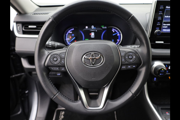 Toyota RAV4 2.5 Hybrid Dynamic | NL Auto | Camera | PDC | Trekhaak | Apple \ Android | Bearlock | Prijs Rijklaar!!