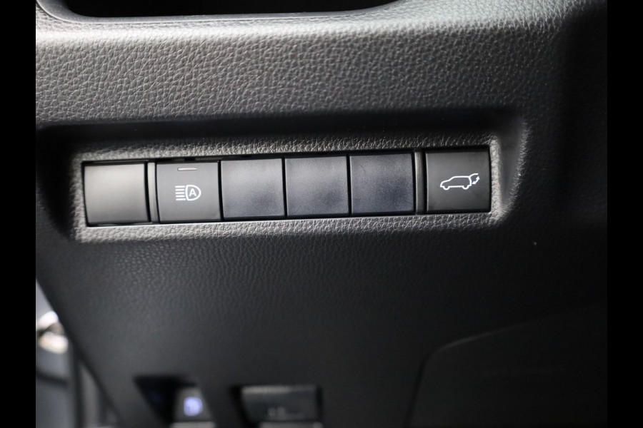 Toyota RAV4 2.5 Hybrid Dynamic | NL Auto | Camera | PDC | Trekhaak | Apple \ Android | Bearlock | Prijs Rijklaar!!