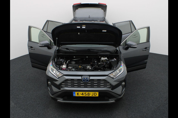 Toyota RAV4 2.5 Hybrid Dynamic | NL Auto | Camera | PDC | Trekhaak | Apple \ Android | Bearlock | Prijs Rijklaar!!