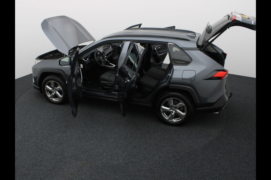 Toyota RAV4 2.5 Hybrid Dynamic | NL Auto | Camera | PDC | Trekhaak | Apple \ Android | Bearlock | Prijs Rijklaar!!