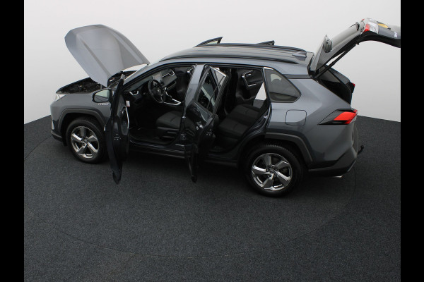 Toyota RAV4 2.5 Hybrid Dynamic | NL Auto | Camera | PDC | Trekhaak | Apple \ Android | Bearlock | Prijs Rijklaar!!