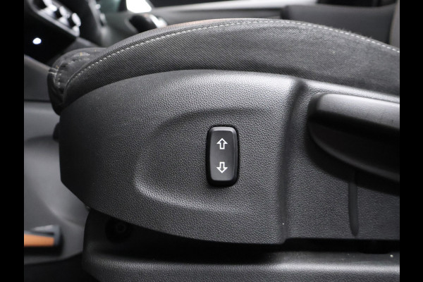 Opel Crossland X 1.2 Turbo Innovation Sport (APPLE CARPLAY,NAVI,PDC,LED,CRUISE,DISTRIBUTIE VERVANGEN,LM VELGEN,NETTE STAAT)