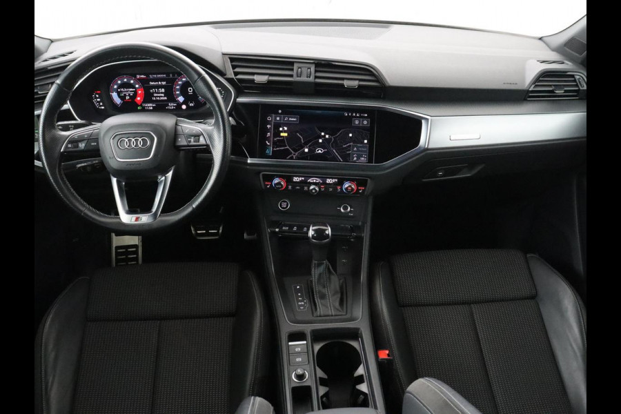 Audi Q3 Sportback 35 TFSI S Edition Camera | Adaptive cruise control | Carplay | Stoelverwarming | Elektrische kofferbak | S-Line |