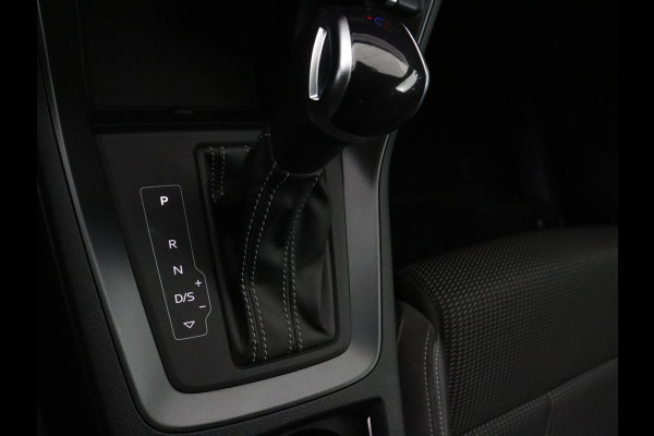 Audi Q3 Sportback 35 TFSI S Edition Camera | Adaptive cruise control | Carplay | Stoelverwarming | Elektrische kofferbak | S-Line |