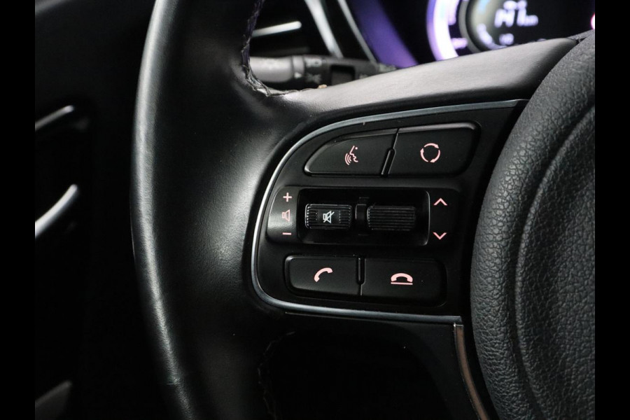 Kia Niro 1.6 GDi Hybrid DynamicLine | Apple Carplay | Camera | Navigatie | LED |