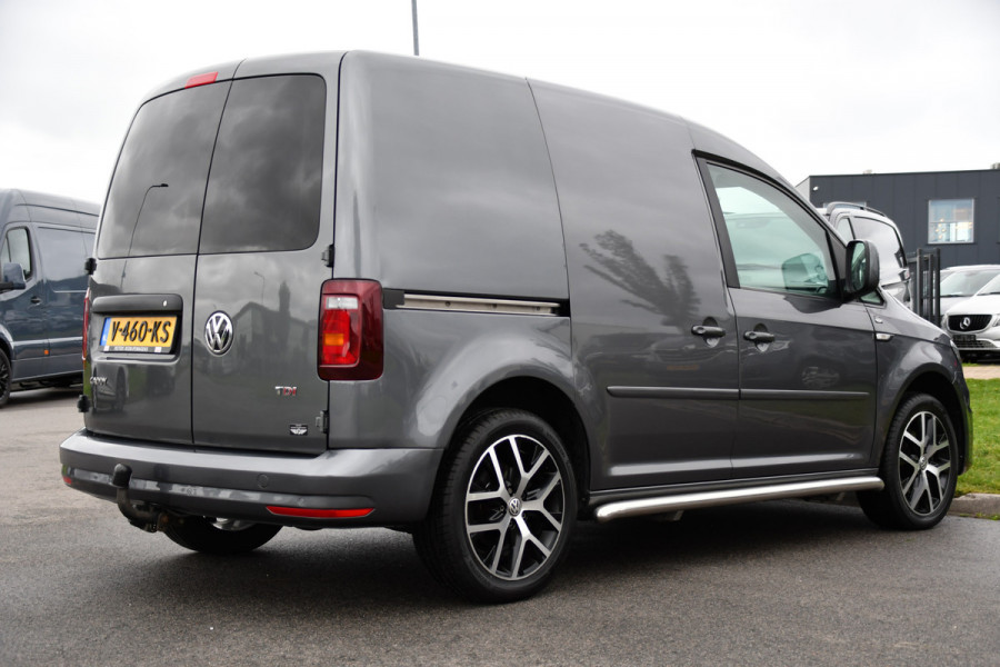 Volkswagen Caddy 2.0 TDI L1H1 BMT Highline Adaptieve Cruise, Carplay, LED, Clima, Stoelverwarming, 150pk, Automaat, Leder, Uniek!
