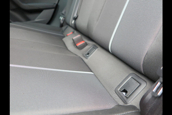 Audi A1 Sportback 25 TFSI Advanced edition Led , Stoelverwaming, Cruise , Climate control , Soundsysteem, PDC achter,etc. Navigatie via carplay.