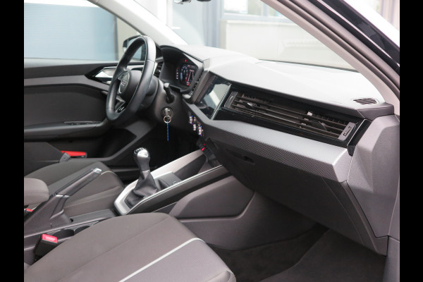 Audi A1 Sportback 25 TFSI Advanced edition Led , Stoelverwaming, Cruise , Climate control , Soundsysteem, PDC achter,etc. Navigatie via carplay.