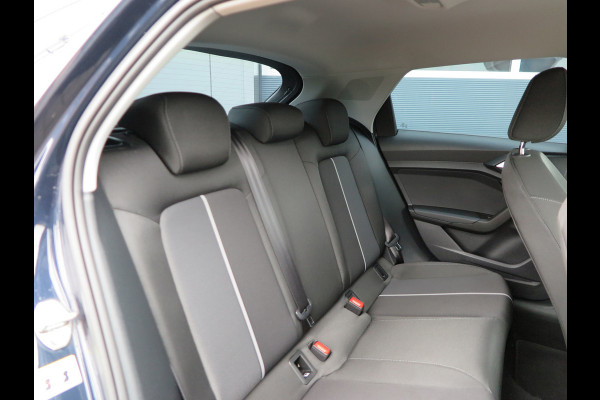 Audi A1 Sportback 25 TFSI Advanced edition Led , Stoelverwaming, Cruise , Climate control , Soundsysteem, PDC achter,etc. Navigatie via carplay.