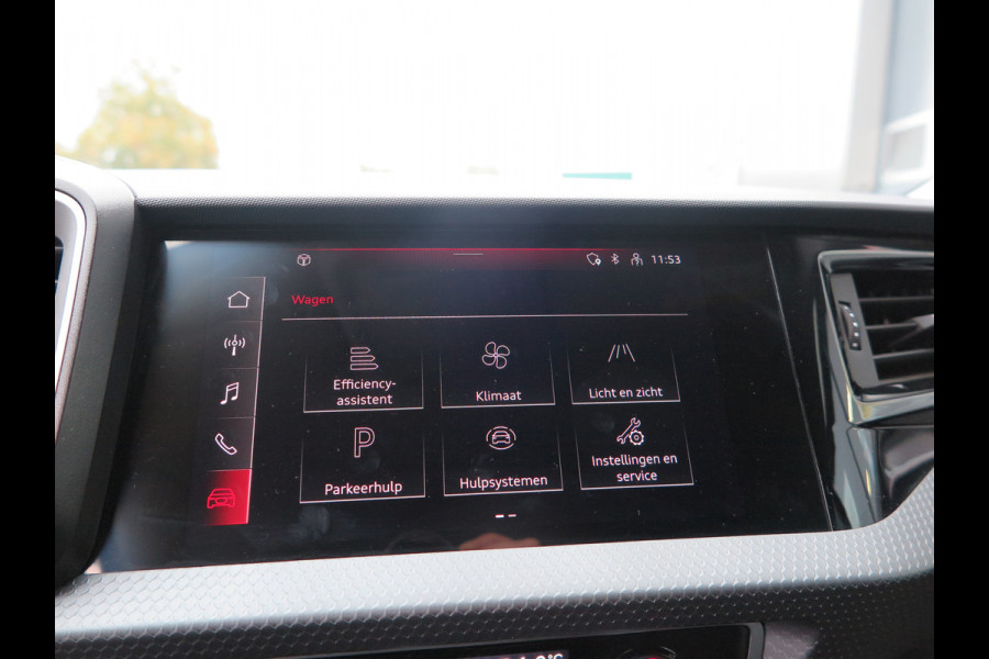 Audi A1 Sportback 25 TFSI Advanced edition Led , Stoelverwaming, Cruise , Climate control , Soundsysteem, PDC achter,etc. Navigatie via carplay.