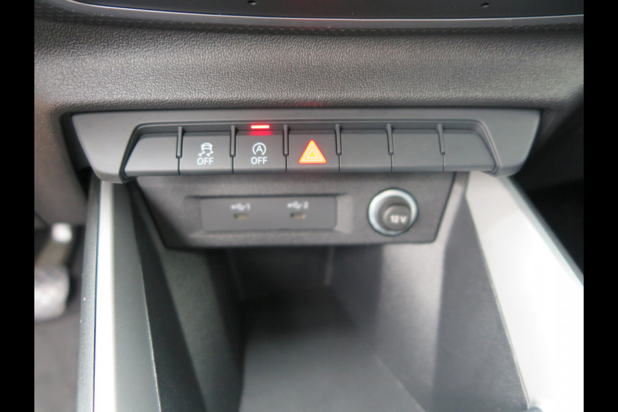 Audi A1 Sportback 25 TFSI Advanced edition Led , Stoelverwaming, Cruise , Climate control , Soundsysteem, PDC achter,etc. Navigatie via carplay.