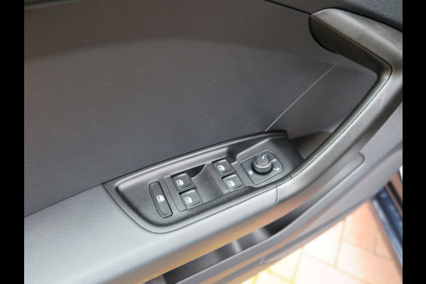 Audi A1 Sportback 25 TFSI Advanced edition Led , Stoelverwaming, Cruise , Climate control , Soundsysteem, PDC achter,etc. Navigatie via carplay.