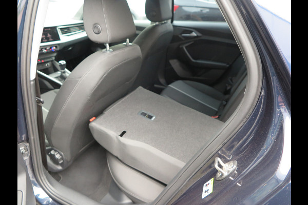 Audi A1 Sportback 25 TFSI Advanced edition Led , Stoelverwaming, Cruise , Climate control , Soundsysteem, PDC achter,etc. Navigatie via carplay.