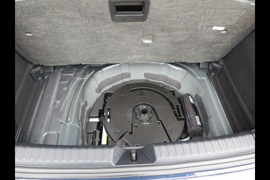 Audi A1 Sportback 25 TFSI Advanced edition Led , Stoelverwaming, Cruise , Climate control , Soundsysteem, PDC achter,etc. Navigatie via carplay.