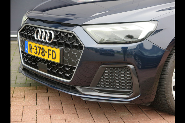 Audi A1 Sportback 25 TFSI Advanced edition Led , Stoelverwaming, Cruise , Climate control , Soundsysteem, PDC achter,etc. Navigatie via carplay.