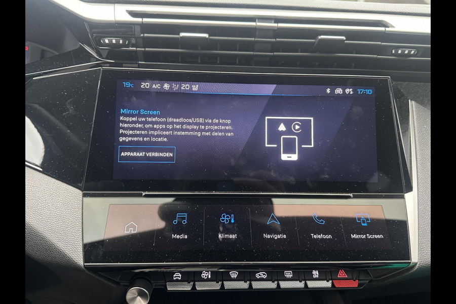 Peugeot e-408 Allure 58 kWh SOH 99% | NIEUWE AUTO | ACHTERUITRIJCAMERA | KEYLESS | STOEL + STUURVERWARMING | ADAP. CRUISE | APPLE CARPLAY | RIJKLAAR INCL. 12 MND BOVAG GARANTIE |