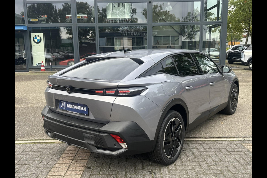 Peugeot e-408 Allure 58 kWh SOH 99% | NIEUWE AUTO | ACHTERUITRIJCAMERA | KEYLESS | STOEL + STUURVERWARMING | ADAP. CRUISE | APPLE CARPLAY | RIJKLAAR INCL. 12 MND BOVAG GARANTIE |