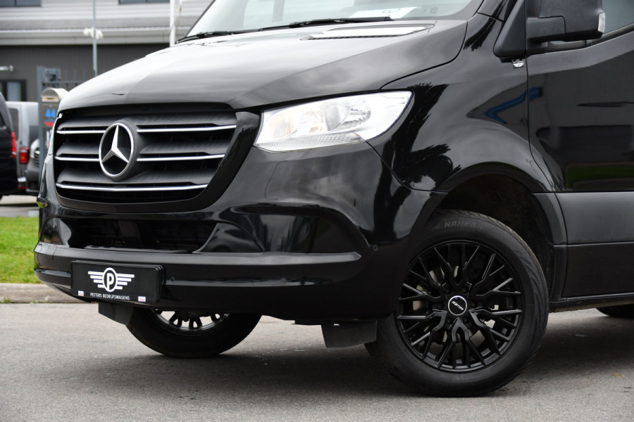 Mercedes-Benz Sprinter 314 2.2 CDI L2H2 RWD Black Edition Camera, Carplay, Sensoren, 143pk, Automaat, Trekhaak, 7'' Mbux, Uniek!