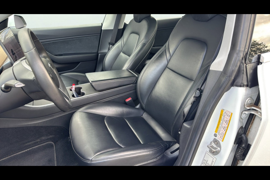 Tesla Model 3 Long Range AWD 75 kWh NIEUW ACCU PAKKET FACTUUR AANWEZIG !!!!