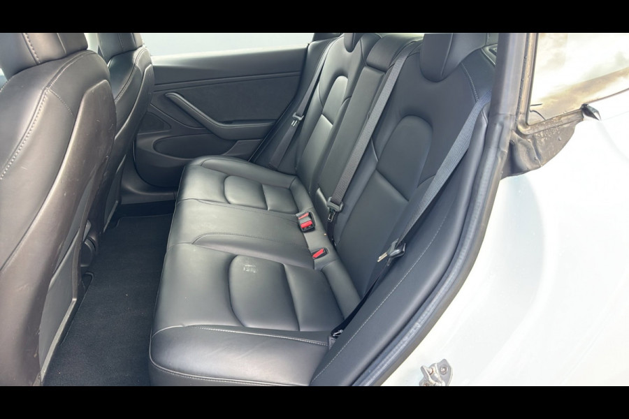 Tesla Model 3 Long Range AWD 75 kWh NIEUW ACCU PAKKET FACTUUR AANWEZIG !!!!