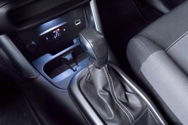 Citroën C3 Aircross 1.2 PureTech S&S Feel Sport (APPLE CARPLAY,NAVI,CLIMATE,CRUISE,GETINT,SPORTSTOELEN,LM VELGEN,NETTE STAAT)