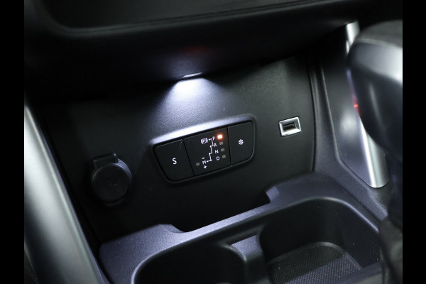 Citroën C3 Aircross 1.2 PureTech S&S Feel Sport (APPLE CARPLAY,NAVI,CLIMATE,CRUISE,GETINT,SPORTSTOELEN,LM VELGEN,NETTE STAAT)