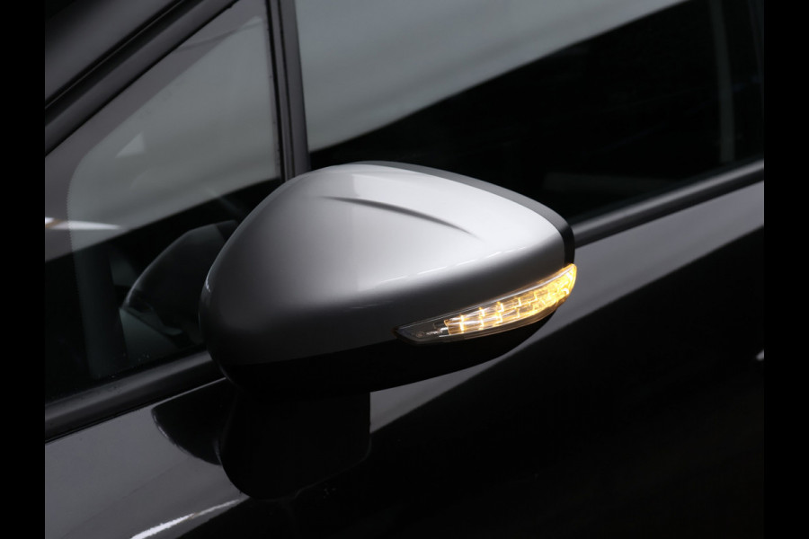 Citroën C3 Aircross 1.2 PureTech S&S Feel Sport (APPLE CARPLAY,NAVI,CLIMATE,CRUISE,GETINT,SPORTSTOELEN,LM VELGEN,NETTE STAAT)