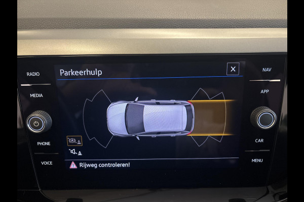 Volkswagen Polo 1.0 TSI COMFORTLINE NAVIGATIE GARANTIE 2031* PDC VOOR EN ACHTER . DRAADLOOS TELEFOONOPLADER .