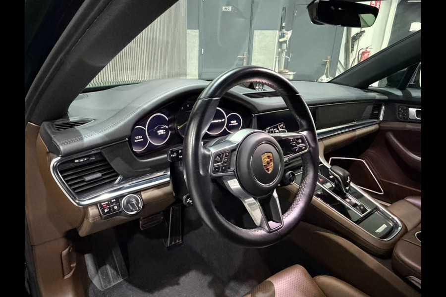Porsche Panamera Sport Turismo 2.9 4 E-Hybrid / Goodwood Green / Inno Drive / Head up / Softclose / SOH 96.4