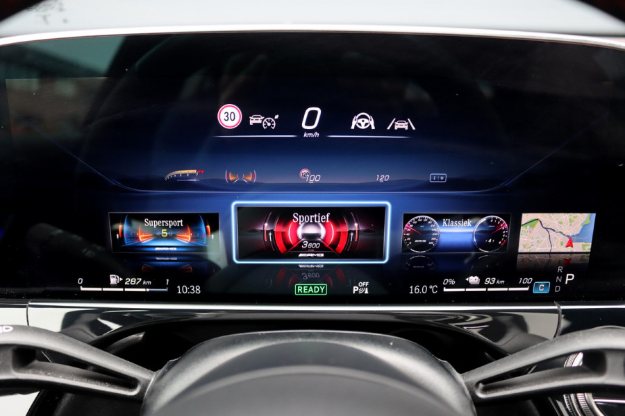 Mercedes-Benz E-Klasse AMG 53 4MATIC+ | 612pk | AMG Dynamic Plus | Achterasbesturing | Hyperscreen | Distronic+ | HUD | Burmester | Digital Light | Panoramadak | Surround Camera |