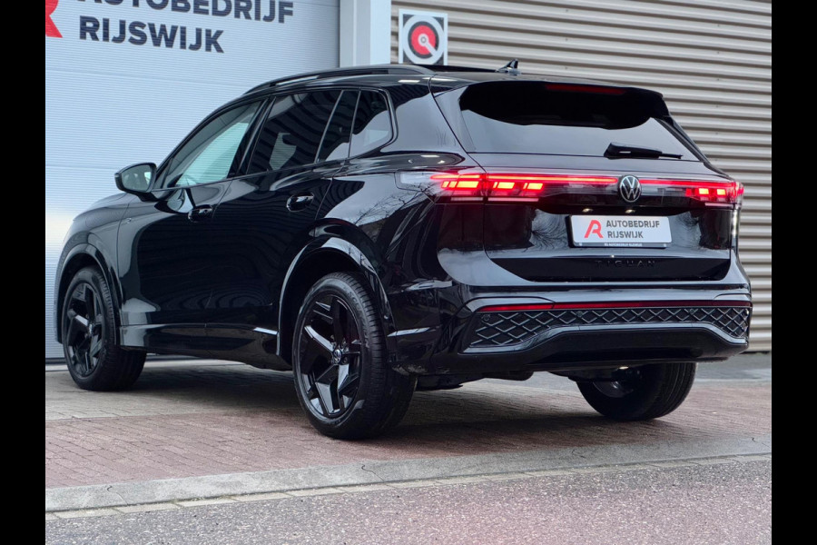 Volkswagen Tiguan 1.5 eTSI R-Line Pano/360/Leer/Dodehoek