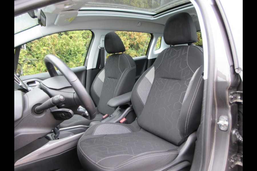 Peugeot 2008 1.2 PureTech Automaat * Navi * Pano * Trekhaak *