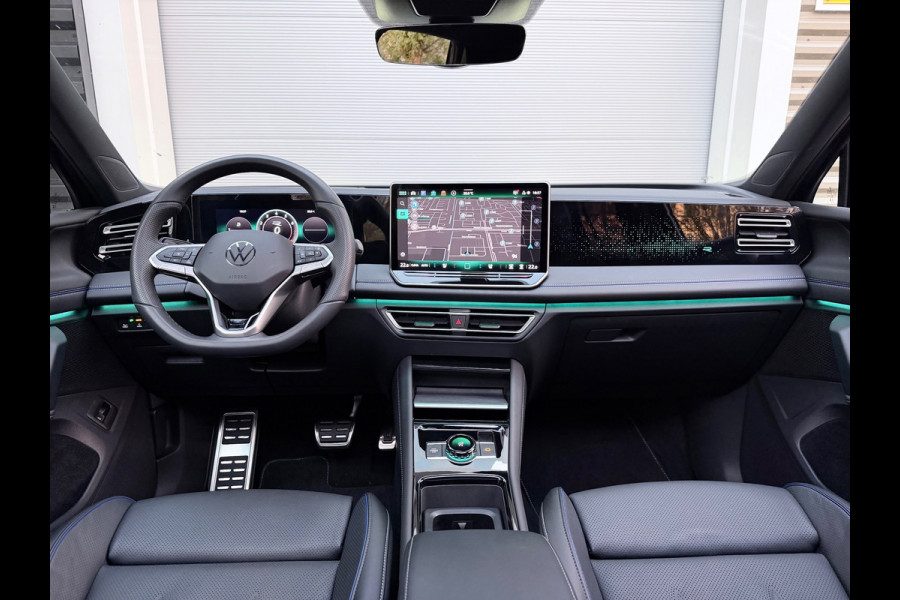 Volkswagen Tiguan 1.5 eTSI R-Line Pano/360/Leer/Dodehoek