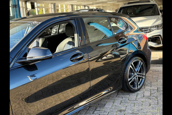 BMW 1-serie 118i Executive Edition 2020 AUT NAVI NAP 1e Eig!