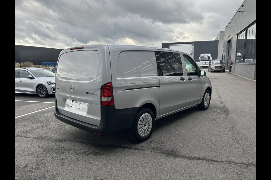 Mercedes-Benz Vito 116 CDI Lang / Dubbele cabine / Automaat / Distronic / Camera / Parkeersensoren / Navigatie / Airco