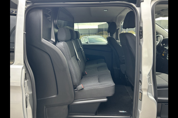 Mercedes-Benz Vito 116 CDI Lang / Dubbele cabine / Automaat / Distronic / Camera / Parkeersensoren / Navigatie / Airco