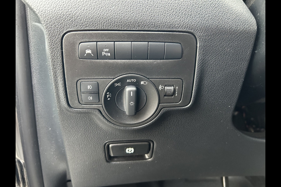 Mercedes-Benz Vito 116 CDI Lang / Dubbele cabine / Automaat / Distronic / Camera / Parkeersensoren / Navigatie / Airco