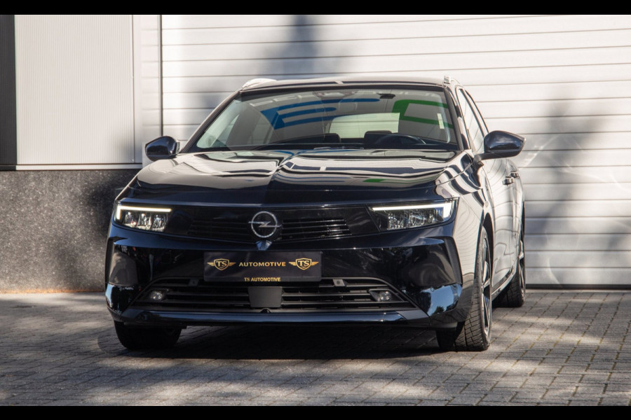 Opel Astra Sports Tourer 1.6 Hybrid Elegance