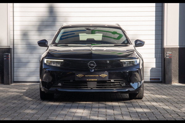 Opel Astra Sports Tourer 1.6 Hybrid Elegance