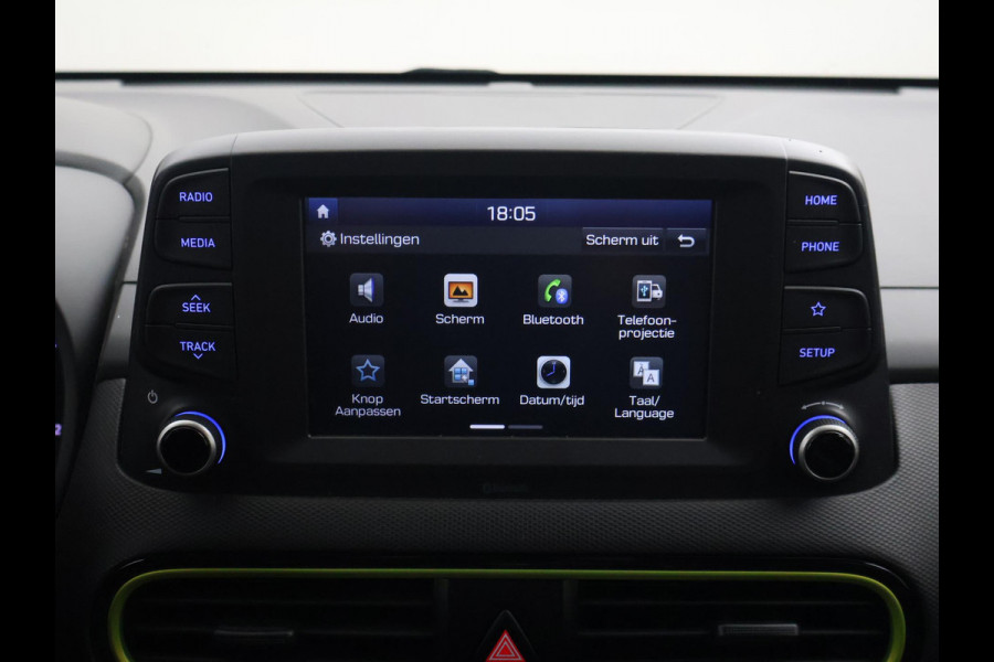 Hyundai Kona 1.0T FASHION + TREKHAAK | CAMERA | APPLE CARPLAY | ANDROID AUTO | 18 INCH LMV